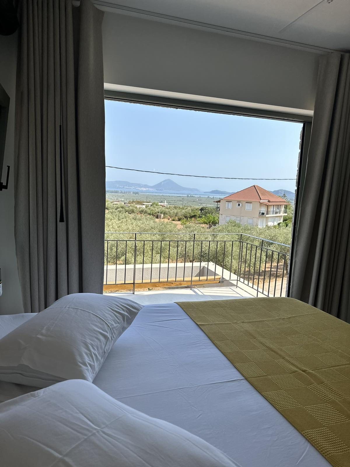 VILLA ΠΛΗΣΙΟΝ  COSTA NAVARINO