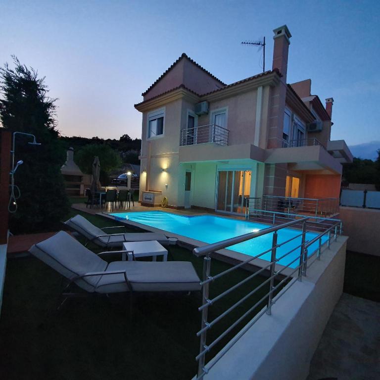 VILLA DREAM ON ΘΕΟΛΟΓΟΣ