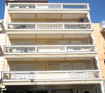ΚΑΡΑΟΛΗ ΚΑΙ ΔΗΜΗΤΡΙΟΥ 4